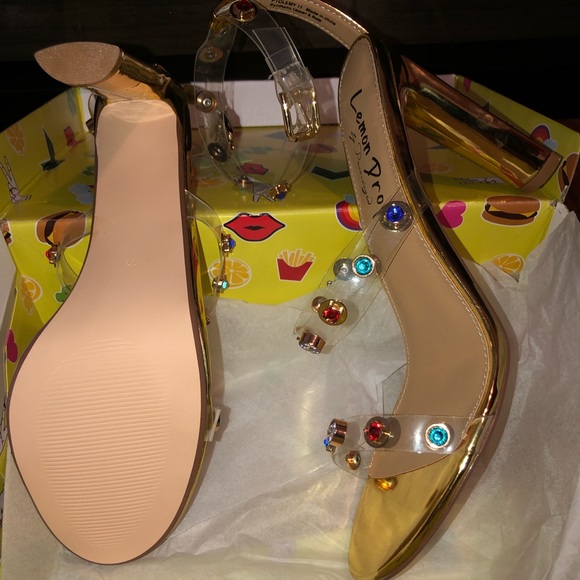 We'll See About That Heeled Sandal - Gold - Picture 7 of 8